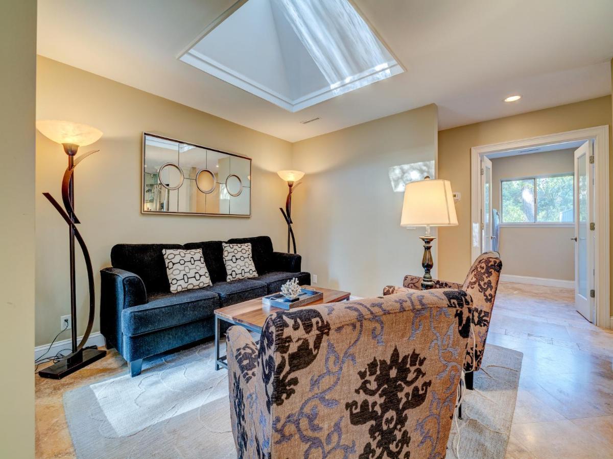 Jessamine 7, 3 Bedrooms, Walk To Beach, Sleeps 8 Hilton Head Island Bagian luar foto