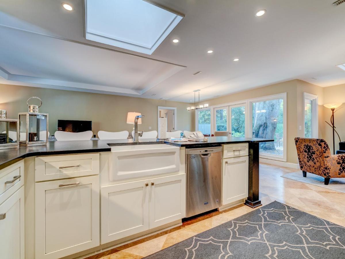 Jessamine 7, 3 Bedrooms, Walk To Beach, Sleeps 8 Hilton Head Island Bagian luar foto